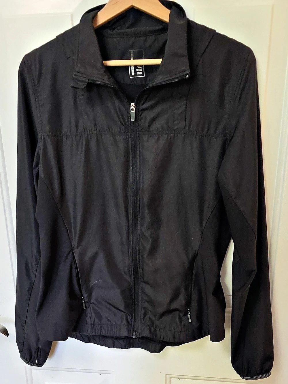 Mondetta Lightweight Black Jacket Size Medium